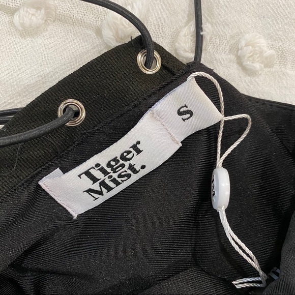 Tiger Mist Black Crop Top - Picture 2 of 5